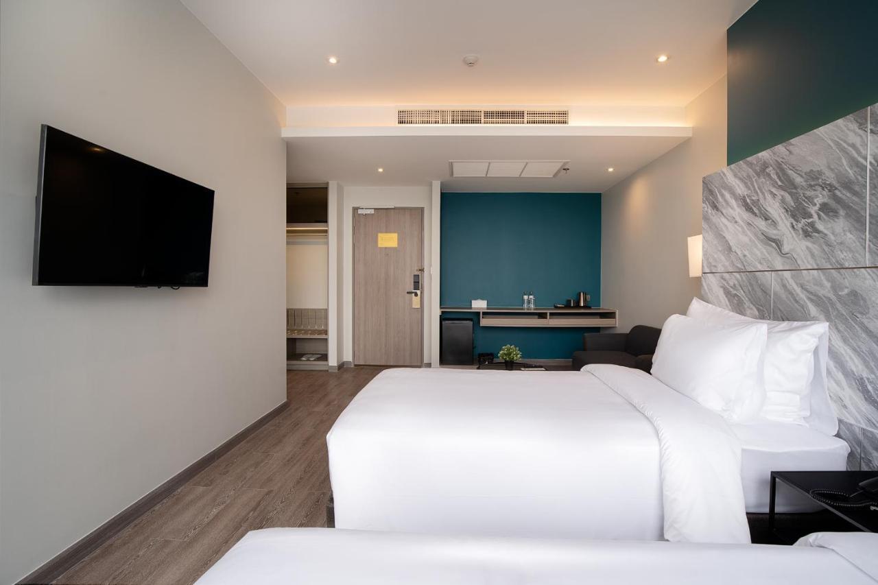 Thaya Hotel Банкок Екстериор снимка