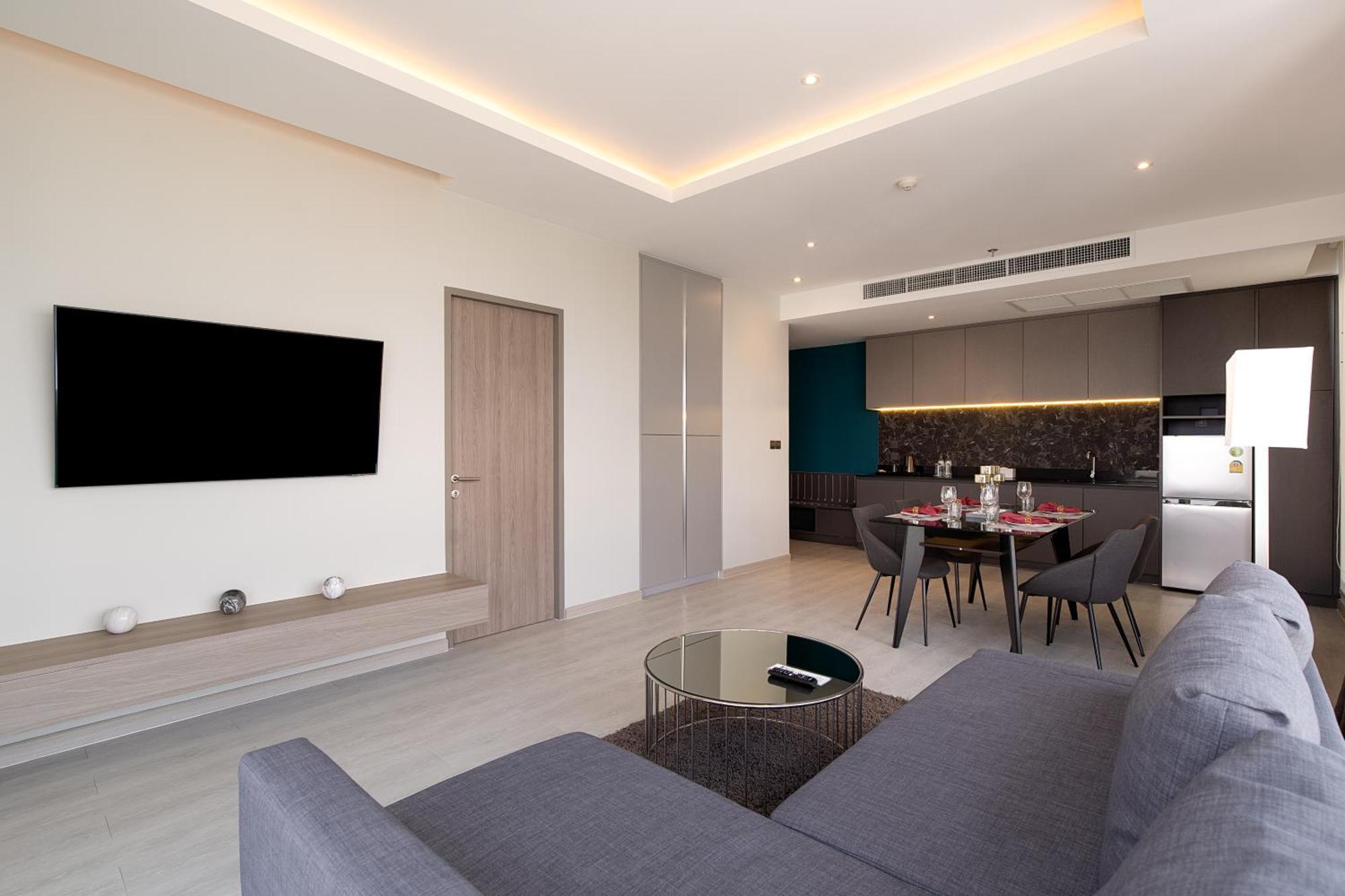 Thaya Hotel Банкок Екстериор снимка